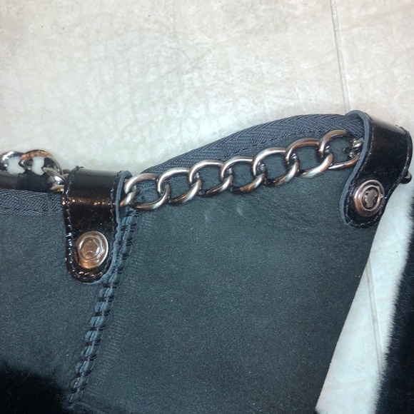 Australia Luxe Collective Furry Chain Boots - Picture 4 of 11